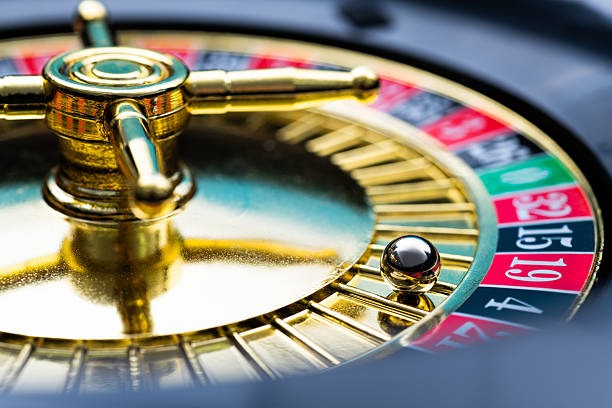 Caishen Wins live dealer table on hwg slot mobile app